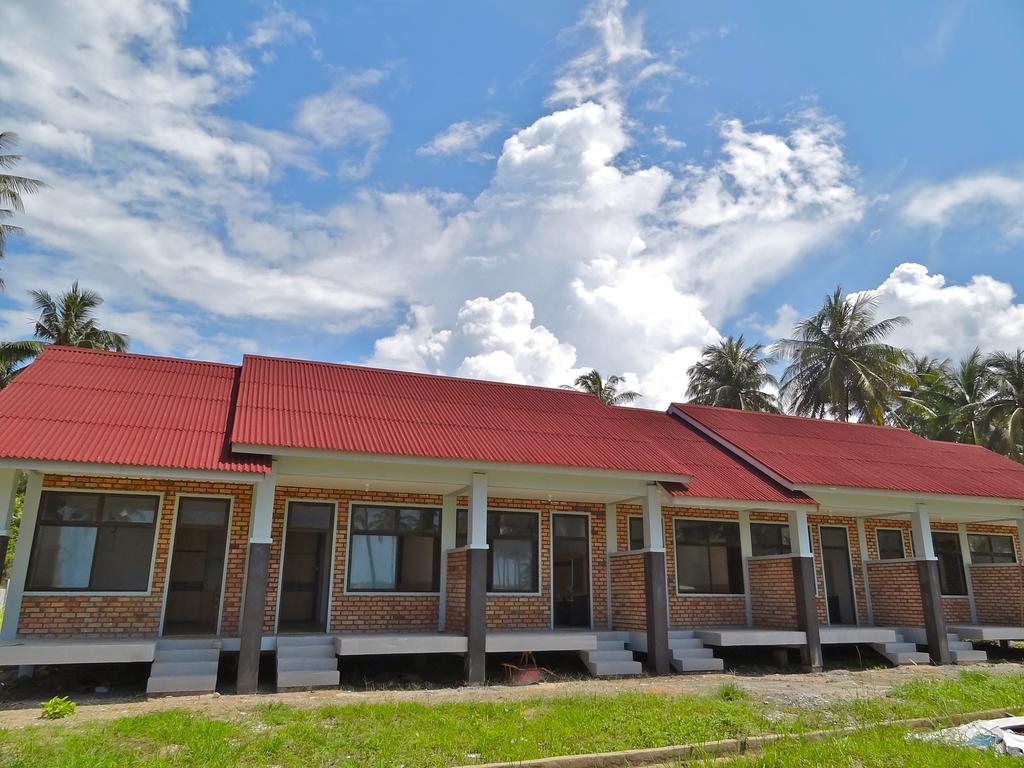 Serumpun Padi Emas Resort 텔루크바카우 외부 사진
